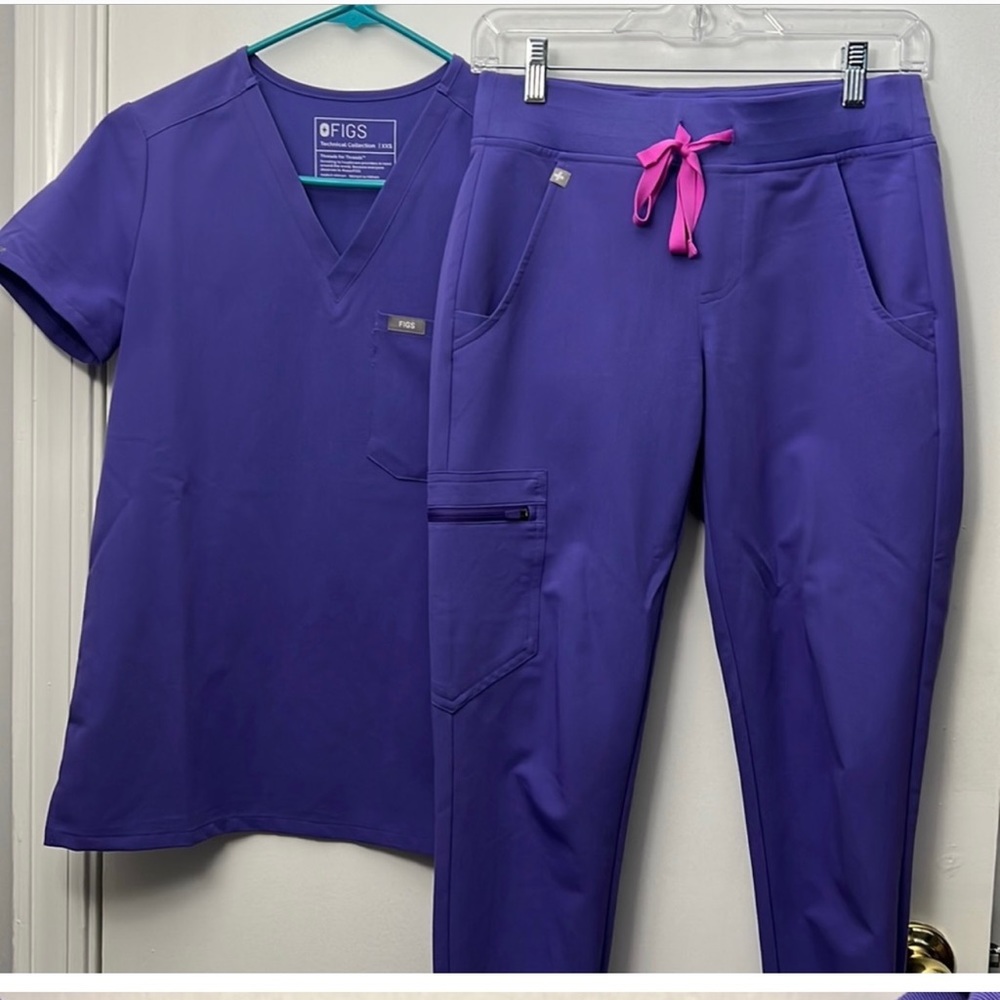 Scrubs